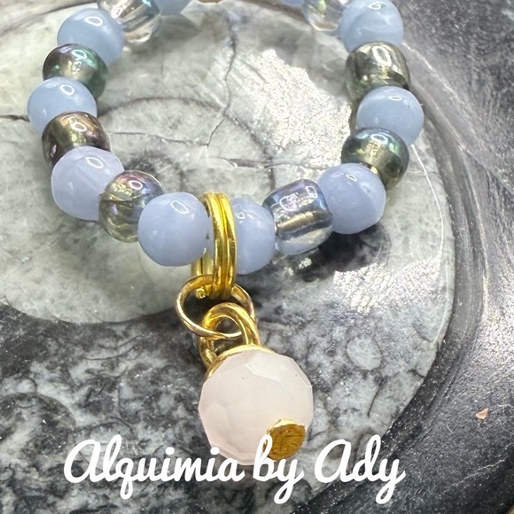 Alquimia Blue and Gold Chalcedony Bracelet with Gold Accents - Picture 1 of 2
